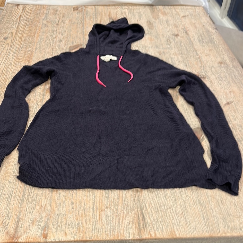 Vintage Havana size medium hooded sweater - so soft- navy blue with pink